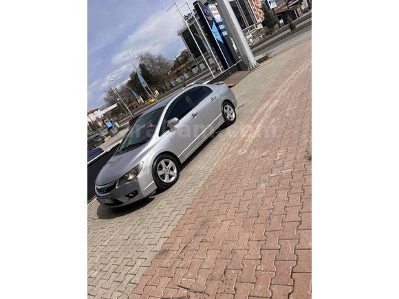 Sahibinden Honda Civic 1.6i VTEC Premium 2009 Model 