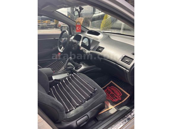 Sahibinden Honda Civic 1.6i VTEC Premium 2009 Model 
