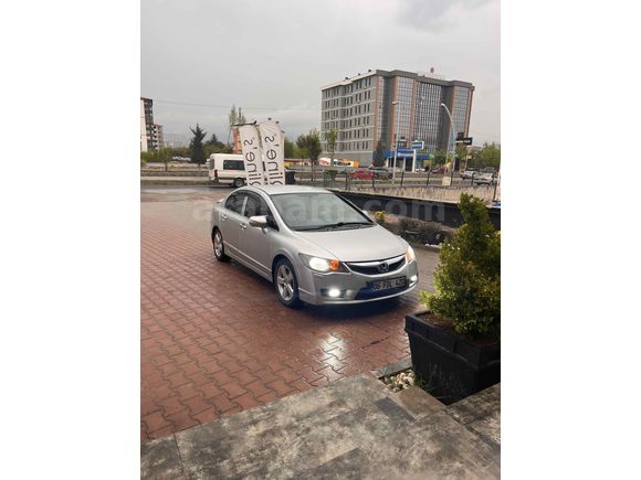 Sahibinden Honda Civic 1.6i VTEC Premium 2009 Model 