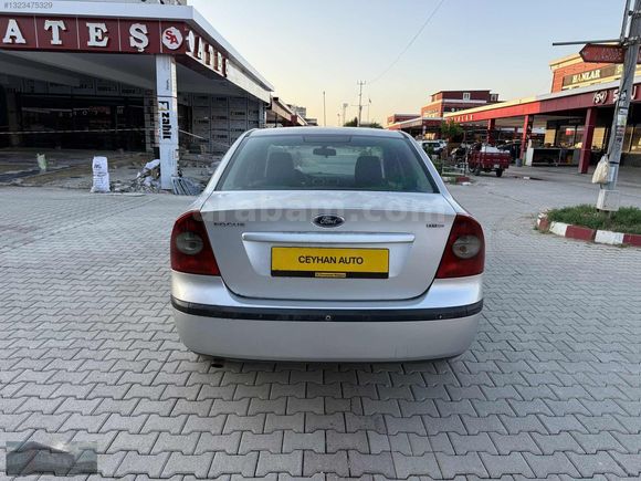 CEYHAN AUTO'DAN SATILIK TEMİZ BAKIMLI FOCUS 2
