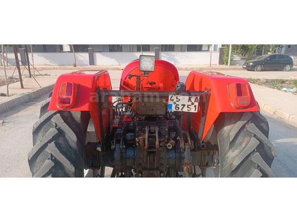 Galeriden Steyr 8043 Manisa