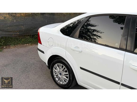 BEY-CAR'dan BAKIMLI FORD FOCUS
