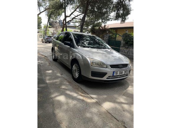 PERA KİNGDEN KARTA 12 TAKSİT AİLE ARACI
