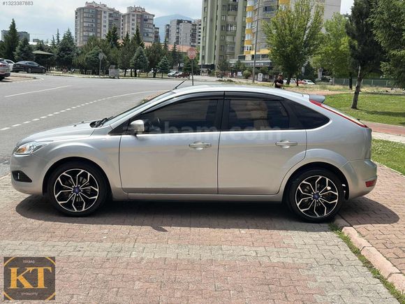 EMSALSİZ TEMİZLİKTE CAM GİBİ 2009 FORD FOCUS 1,6 TDCİ 110 HP