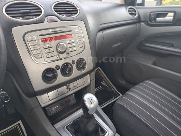 KİRAZOĞLU OTOMOTİV// 2010 MODEL 1.6 TDCİ FORD FOCUS