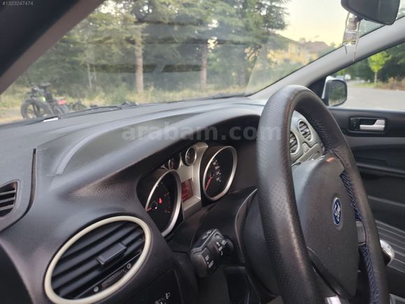 KİRAZOĞLU OTOMOTİV// 2010 MODEL 1.6 TDCİ FORD FOCUS
