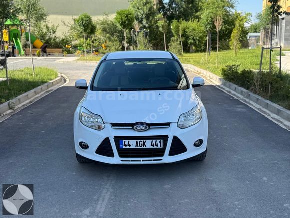 2013 FORD FOCUS