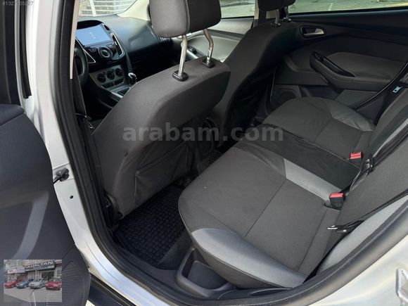 2012 MODEL FORD FOCUS 1.6 TDCİ TREND (TİTANİUM DONANIMLI)