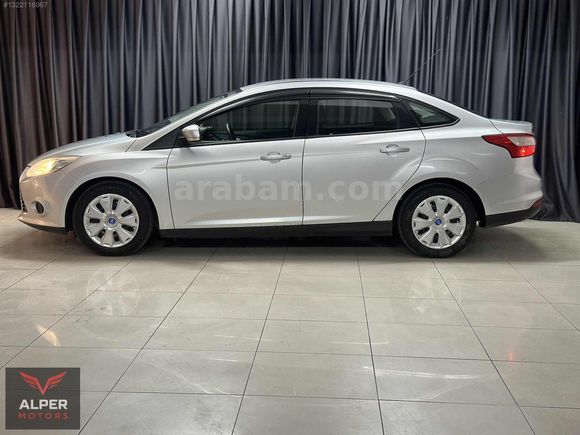 HATASIZ DEĞİŞENSİZ 2012 FORD FOCUS 1.6 TDCİ TREND 194BİN KM MULT