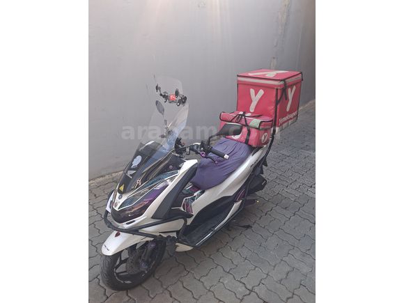Dolular dolusu Honda PCX 125 masrafsız çanta işli