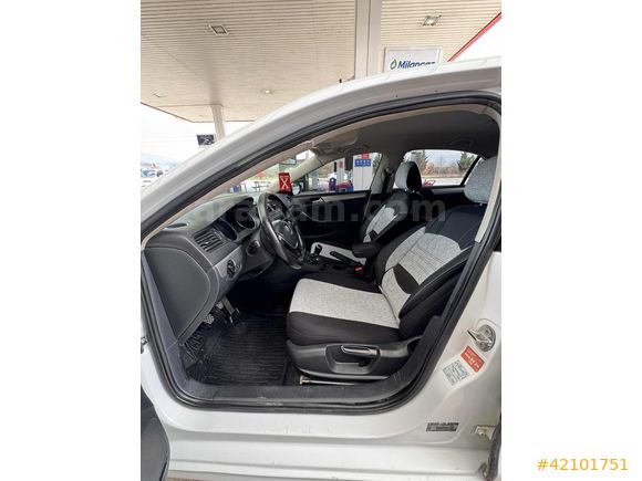AVCI GALERİDEN 2017 MODEL JETTA