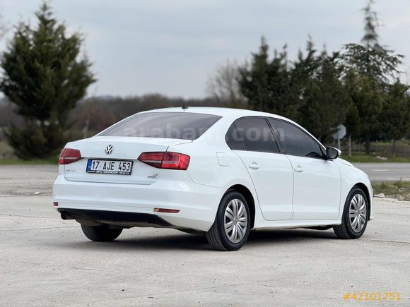 AVCI GALERİDEN 2017 MODEL JETTA