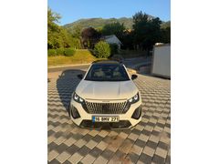 Sahibinden Peugeot 2008 1.5 BlueHDI Allure 2023 Model