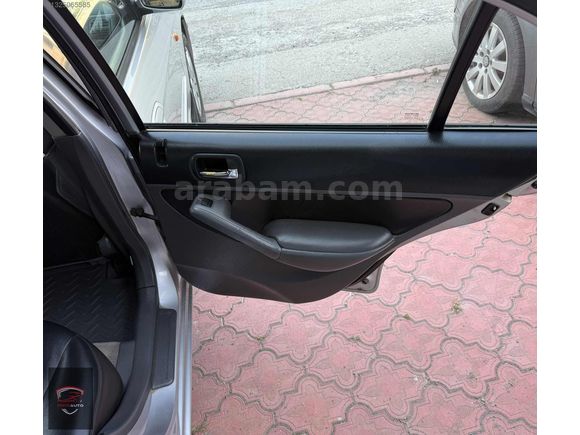 ERZİN AUTO'DAN 2004 MODEL HONDA CIVIC HATASIZ BAKIMLI TEMİZ