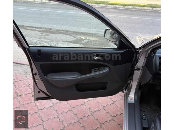 ERZİN AUTO'DAN 2004 MODEL HONDA CIVIC HATASIZ BAKIMLI TEMİZ