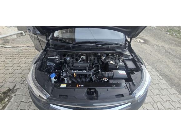 Sahibinden Kia Stonic 1.4 MPI Cool 2023 Model