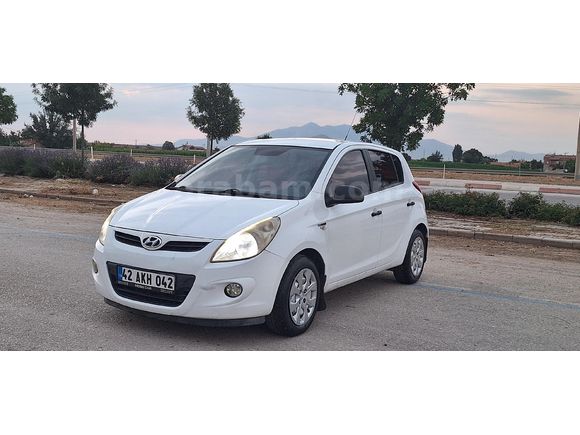 Galeriden Hyundai i20 1.4 CRDi Team 2011 Model Karaman