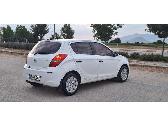 Galeriden Hyundai i20 1.4 CRDi Team 2011 Model Karaman