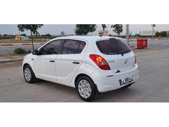 Galeriden Hyundai i20 1.4 CRDi Team 2011 Model Karaman