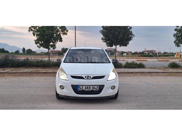Galeriden Hyundai i20 1.4 CRDi Team 2011 Model Karaman