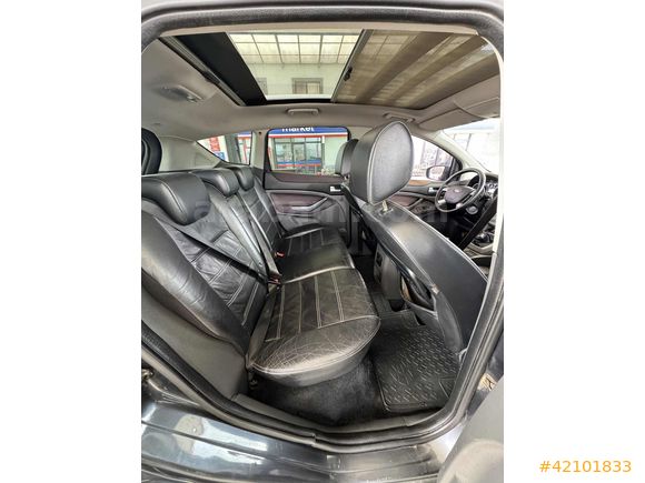 AVCI GALERİDEN 2009 DEĞİŞENSİZ FORD KUGA 2.0 TDCI TİTANİUM