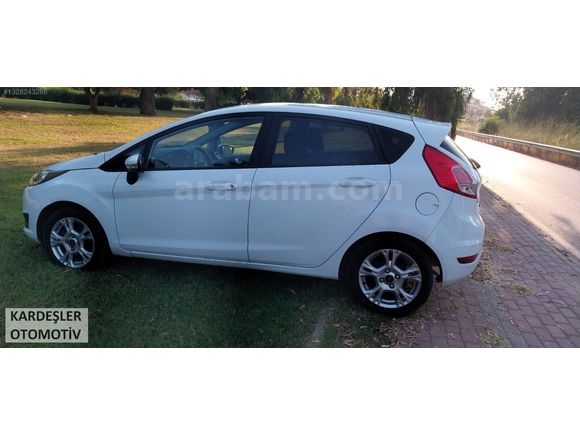 FORD FİESTA HATASIZ BOYASIZ