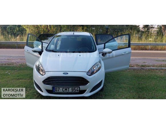 FORD FİESTA HATASIZ BOYASIZ