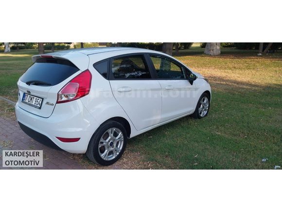 FORD FİESTA HATASIZ BOYASIZ
