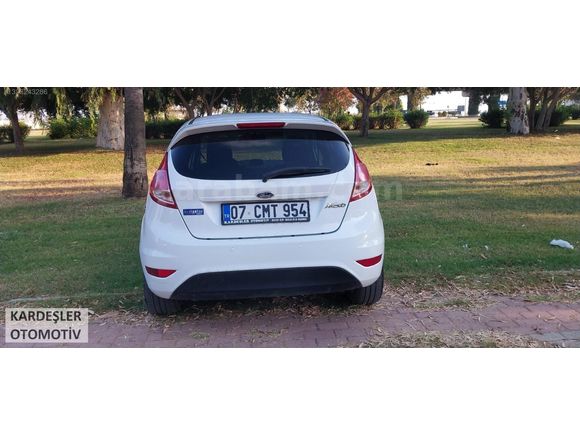 FORD FİESTA HATASIZ BOYASIZ