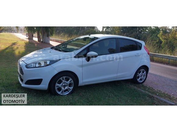 FORD FİESTA HATASIZ BOYASIZ