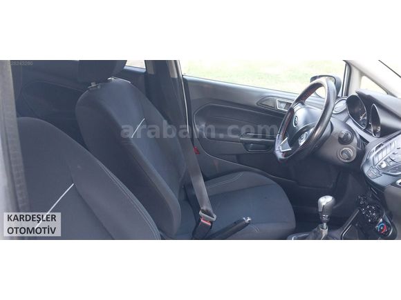 FORD FİESTA HATASIZ BOYASIZ
