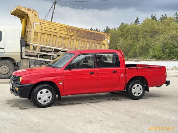 AVCI GALERİDEN 2000 MODEL MİTSUBİSHİ L-200