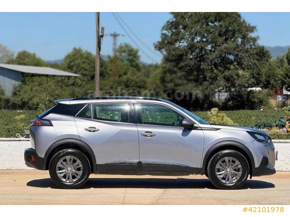 AVCI GALERİDEN HATASIZ 2021 PEUGEOT 2008