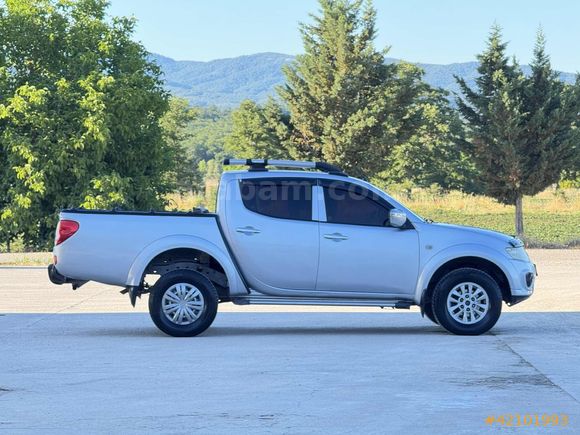 AVCI GALERİ'den 2014 MODEL MİTSUBİSHİ L-200