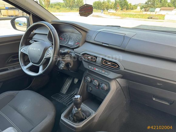 AVCI GALERİDEN 2022 HATASIZ , BOYASIZ SANDERO STEPWAY 1.0 TCE
