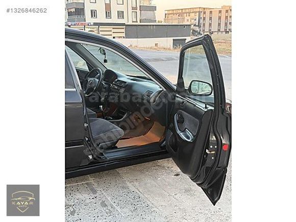 KAYAR AUTO`dan 98 MODEL 1.6 İ ES DEĞİŞENSİZ HONDA CİVİC