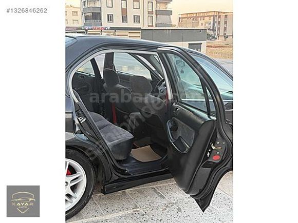 KAYAR AUTO`dan 98 MODEL 1.6 İ ES DEĞİŞENSİZ HONDA CİVİC