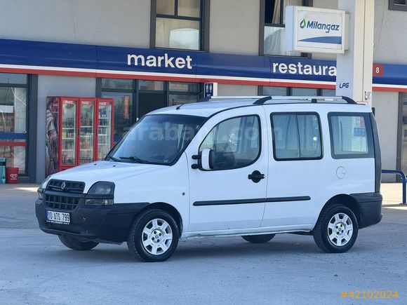 AVCI GALERİDEN 2002 DOBLO COMBİ