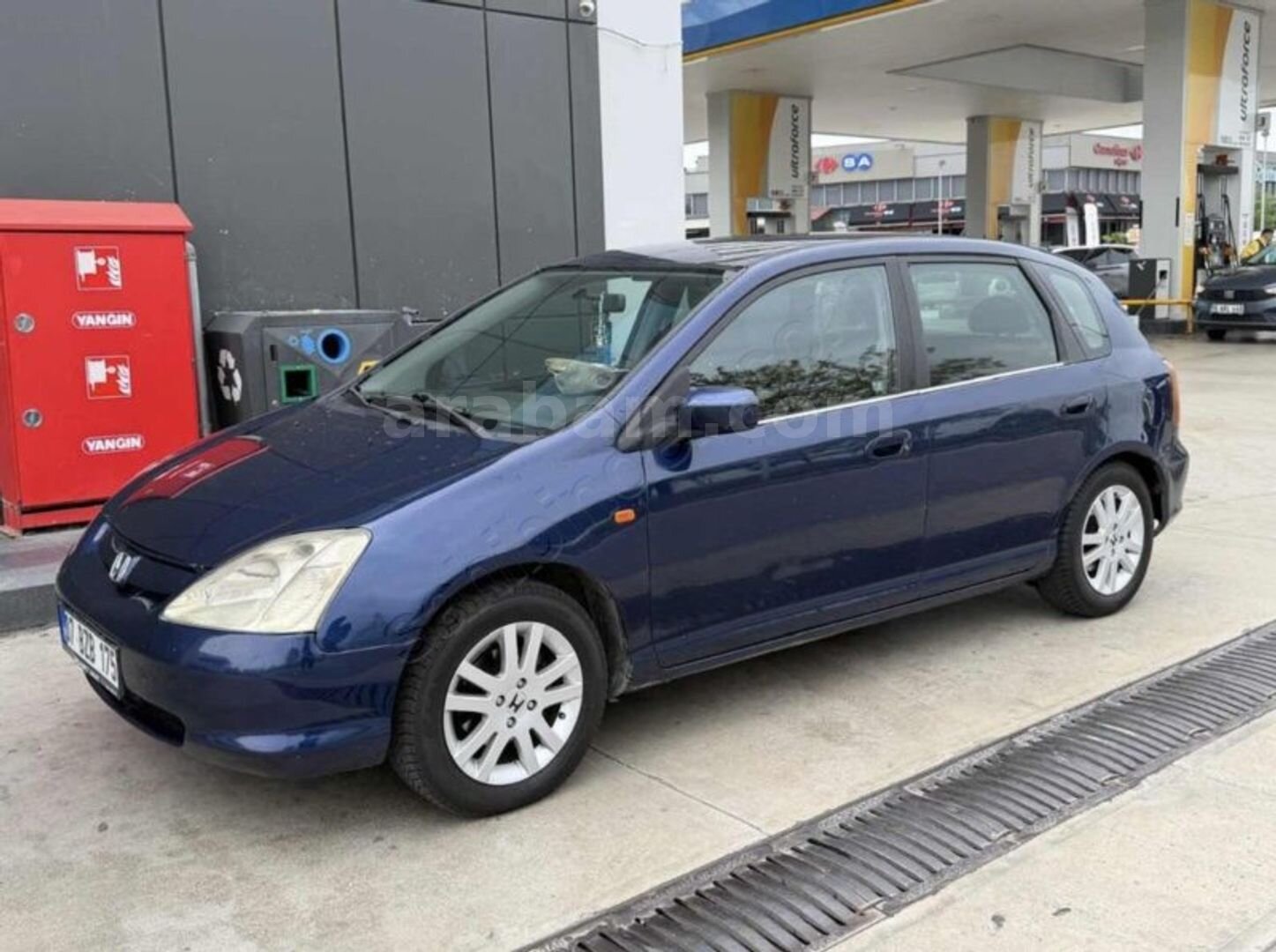 Galeriden Honda Civic 1.6 LS 2002 Model Mersin 370.000 km Mavi 1