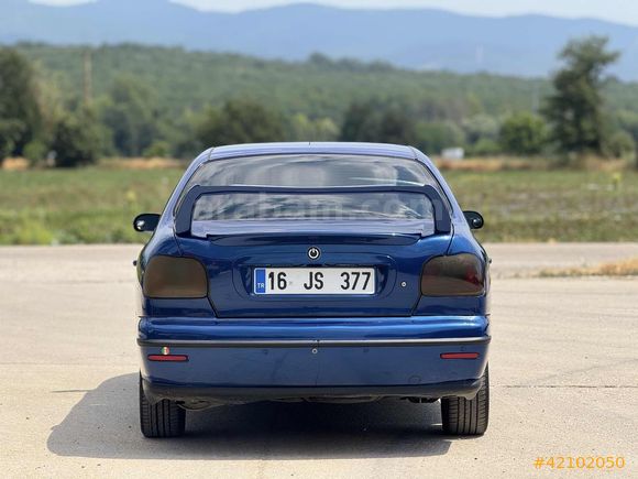 AVCI GALERİDEN EMSALSİZ 2001 MODEL 1.6 16v FULL MAREA
