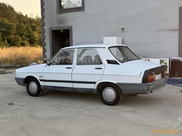 AVCI GALERİDEN 1995 MODEL TOROS
