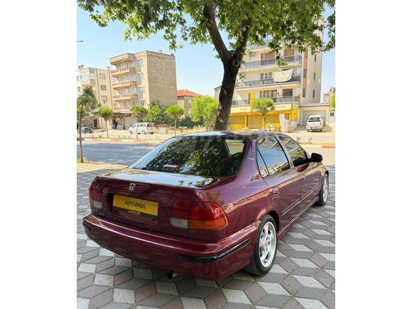 HONDA CİVİC 1.6 İ ES 125 HP