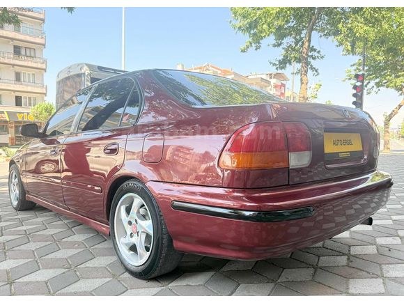 HONDA CİVİC 1.6 İ ES 125 HP