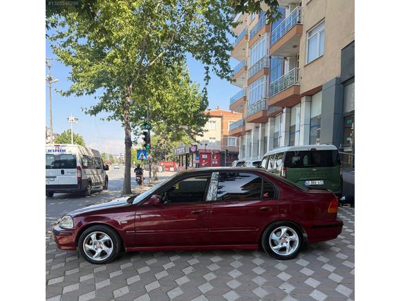 HONDA CİVİC 1.6 İ ES 125 HP