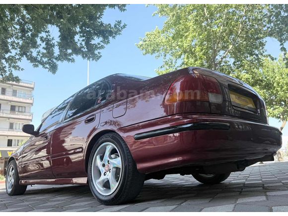 HONDA CİVİC 1.6 İ ES 125 HP