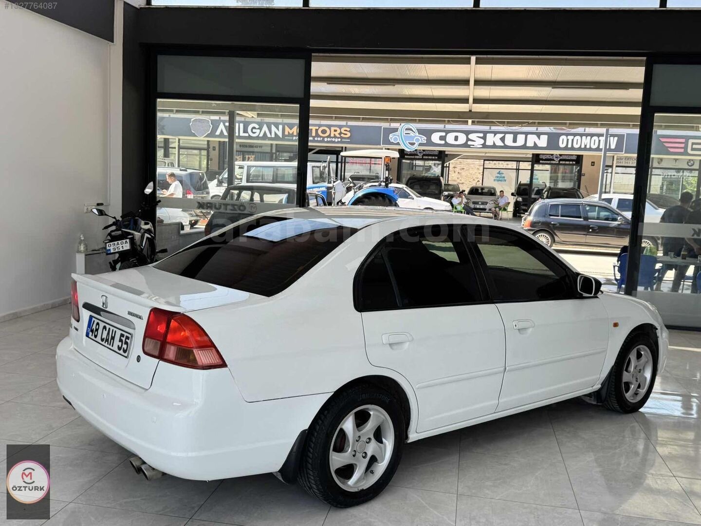 Galeriden Honda Civic 1.6 LS 2003 Model Aydın 354.000 km Beyaz 3