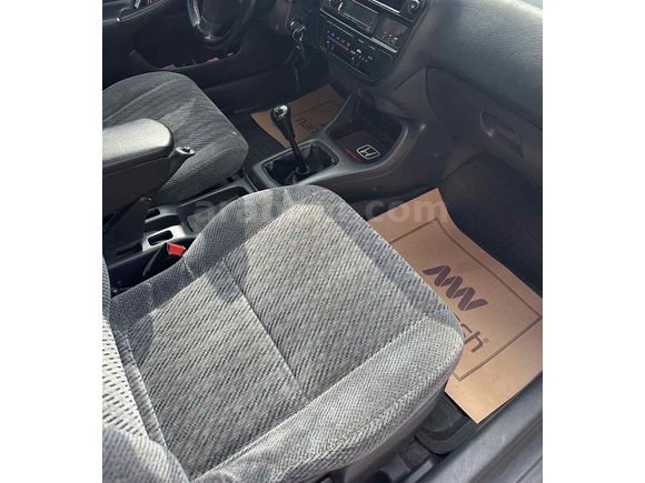 Sahibinden Honda Civic 1.4 i S 2000 Model 