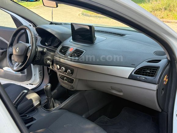 Sahibinden Renault Fluence 1.5 dCi Authentique 2010 Model