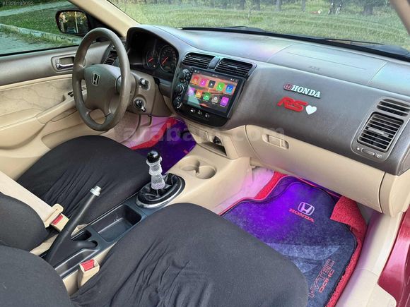 EFENDİ'DEN HONDA CİVİC 1.6 VTEC LS TEMİZ DURUMDA