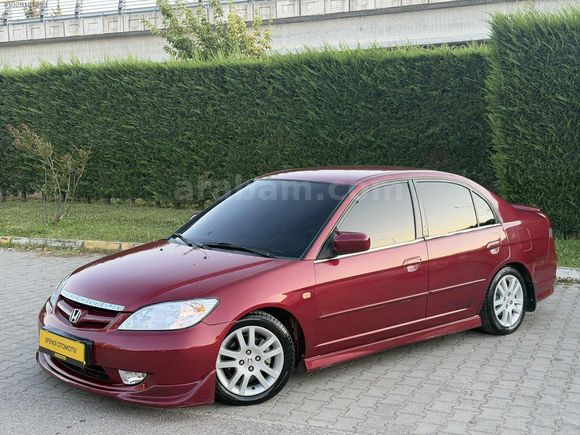 EFENDİ'DEN HONDA CİVİC 1.6 VTEC LS TEMİZ DURUMDA